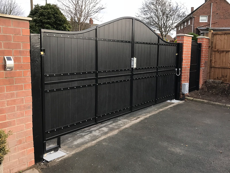 recycled plastic driveway property gate inserts from Kedel