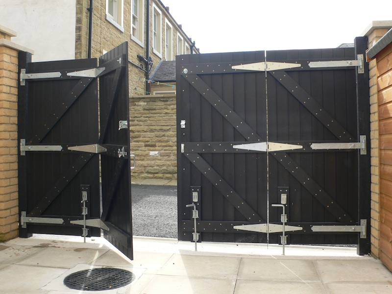 double door gate made from recycled plastic tongue and groove from kedel