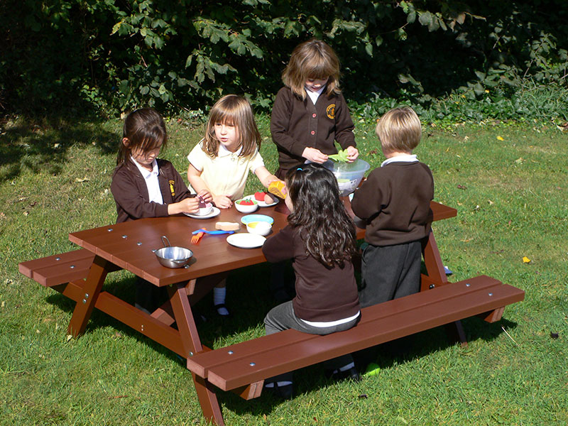 School's & Education: Eco- Friendly Outdoor Products