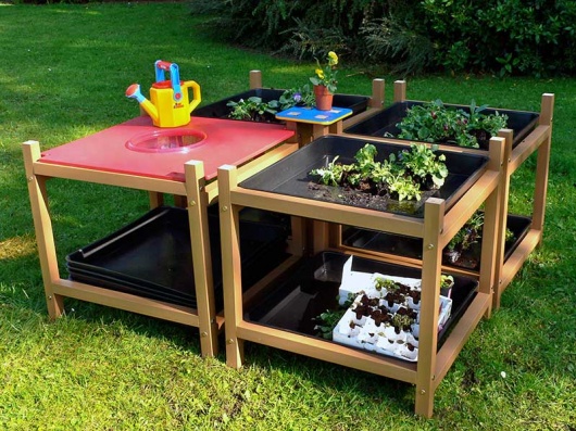 Children's Gardening Exploration Table - Set of 4 Partially Recycled Plastic