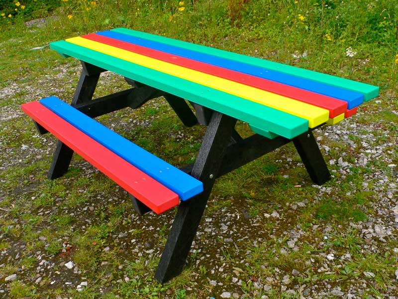 Recycled Plastic Picnic Table  Wheelchair/Pushchair Friendly  Ribble Rainbow