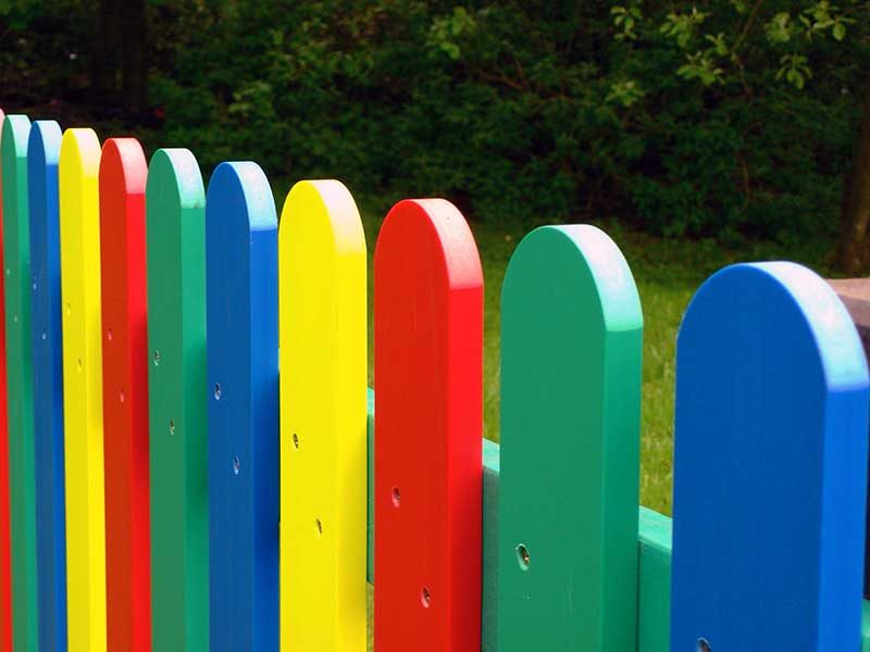 Round Top Multicoloured Fence Pales | Recycled Plastic Wood