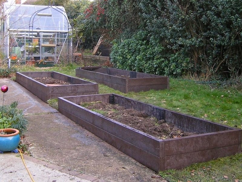 Recycled Mixed Plastic Raised Beds